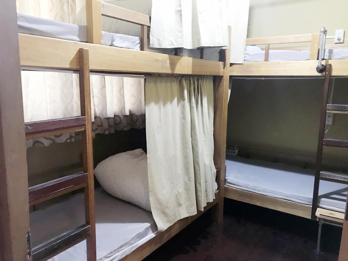 Wide Angle Hostel Tainan Exterior photo